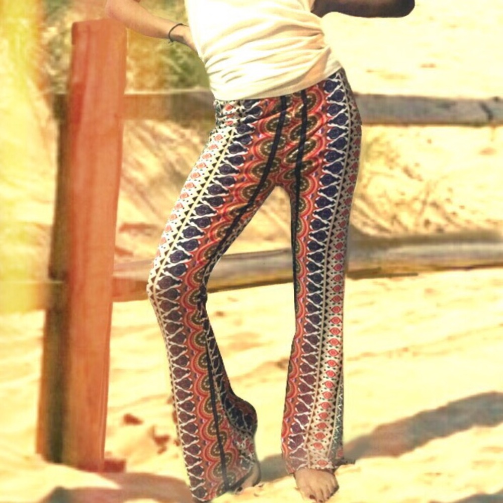 Multi colored printed pants